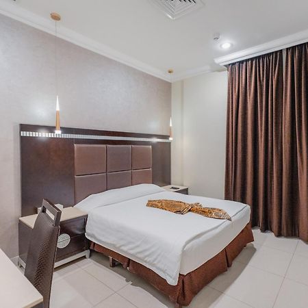 Wahaj Hotel Apartments 2 Kuwait City Exterior foto