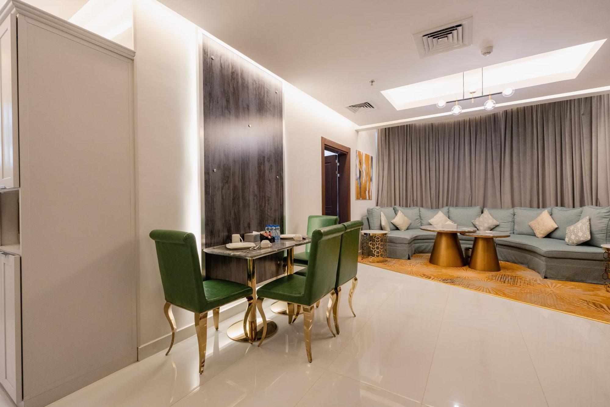 Wahaj Hotel Apartments 2 Kuwait City Exterior foto